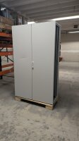 VX 8205.000 Anreih-Schranksystem Schaltschrank + Seitenwände VX 8106.245