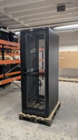 Eternus PCR M1 42U 19" Rack Serverschrank + Bachmann PDU Steckerleisten