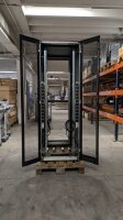 Eternus PCR M1 42U 19" Rack Serverschrank + Bachmann PDU Steckerleisten