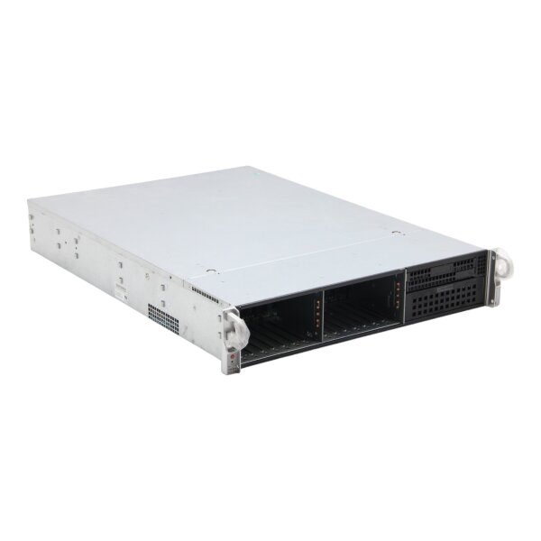 CSE-213 X10SRH-CLN4F Xeon E5-1620 V3 32GB DDR4 16X SFF 2U Rack Server